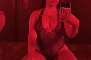 cum enjoy a delightful experie... - Image 3