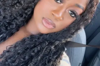 CREAMY & DREAMY 🫧 GIRL ON GIRL... - Image 2