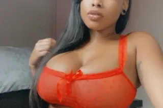 THROAT GOAT KISS AND CUDDLE GFE STYLE - Image 6