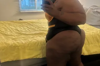 THROATZILLA HERE REVIEWS DNT LIE!!OUTCALL &CARPLAY NO DICKSCRIMINATION!!! IF YOUR UNSURE OR DNT HAVE THE MONEY JUST DNT WASTE MY TIME PLS!!! I ONLY DO LEGIT BUSINESS!!! ONLYFANS.COM/THROATZILLA08 - Image 2