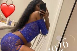 New In Town Sexc Georgia Peach... - Image 1