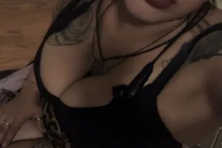 CAR DATE SPECIAL CUM AND SEE T... - Image 1