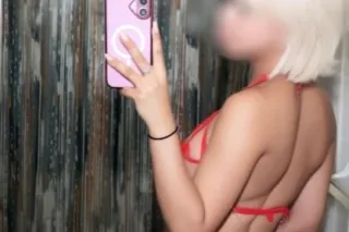 Beautiful escort Greenwich Vil... - Image 3