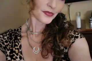 *** PETITE REDHEAD READY RIGHT... - Image 3