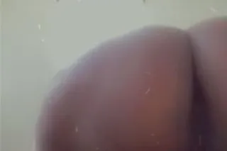 COME PLAY IN THIS WATERPARK!! ... - Image 1