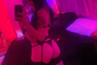 sassy kitten outcalls only - Image 5