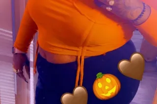 😮‍💨NEW IN TOWN😮‍💨 THICK CARAMEL BBW 💋S⃣N⃣E⃣A⃣K⃣ & P⃣L⃣A⃣Y⃣😈 - Image 1