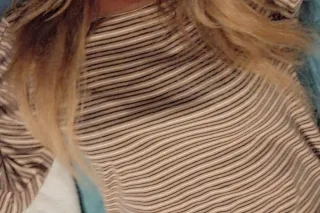 Local hot college girl REAL AN... - Image 3