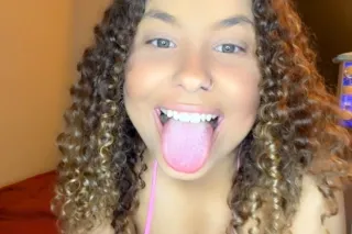 $100 QV SPECIALS 💋💦 - 23 - Image 3