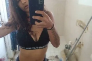 Slim sexy Latina and im ready ... - Image 3