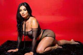 😘I’m a good girl, but I like i... - Image 4