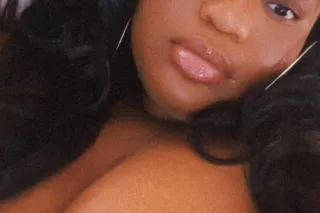 Something So Tall and Thick😘❤Outcall/Incall friendly😘Cum And Get A Slice Of This Pie Baby🍒🥧 - Image 7