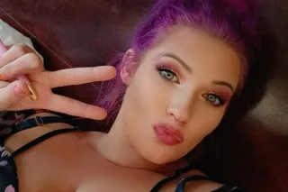 Come see me, THAT COCK AINT GO... - Image 3