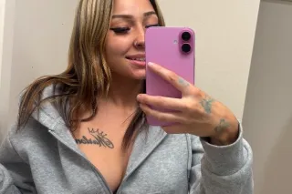 small and petite - 22 - Image 2