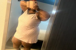 Fantasy pleaser - 30 - Image 2