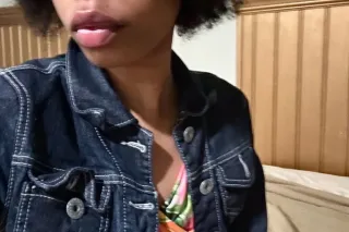 🖤💚100ss Friday specials💘 2 GIR... - Image 2