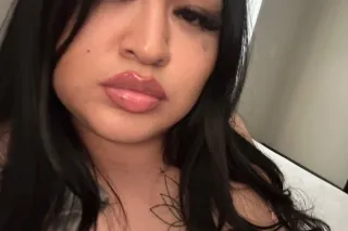 latina BBW - Image 5