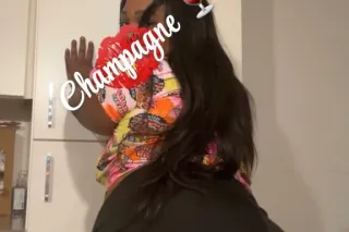 the release you need 💦💦😝 Fat ass Pretty kitty and toes Cum daddy - Image 5