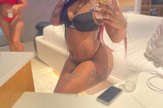 TRUCK STOP FRIENDLYY 🥰 VERY CL... - Image 3