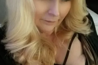 💋 UNINHIBITED, SEXY BBW 💋 1 GI... - Image 2