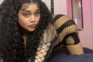 Dominican Princess Sarah 👸🏽 Pussy Wetter Then Rain💦 Lets Have a Great Drama Free Time Papi😝 - Image 9