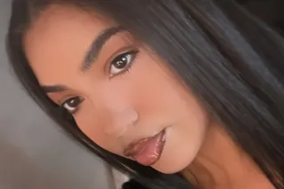 very discreet very seductive 🙈... - Image 1