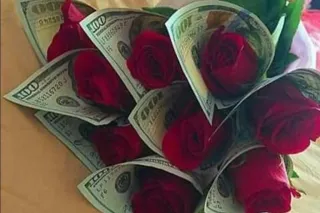 Luxurious Mistress Valentyna Mature and Dominant visiting🚻⚧️🛃 - Image 10