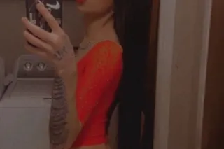 YOUR FAVORITE FREAK 😍 - Image 3