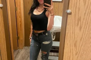 I’m your favorite hood fantasy... - Image 3