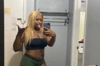 COME WITH IT OR GET LOST 🍆😏🥵 -... - Image 1