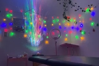 ✨ In Town Until The 10th | Lux... - Image 2