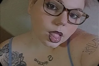 Throat Tight🤤🥵 Pussy Right😈😈😈😻... - Image 4