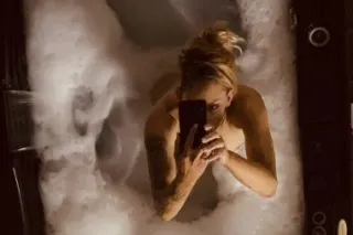 Hott Milf Tight, wett Pussy Av... - Image 1