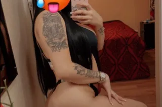 😍😈❤una. hermosa. y deliciosa l... - Image 2