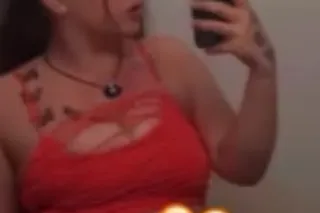 ✨New in town✨ READ AD before c... - Image 3