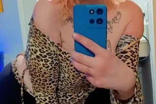 EARLY BIRD SPECIAL 💦🌊Super Soaker Sunday Specials🌊Miss Throat GOAT Best Around Daddy ✋🔥😜👅💦🎥📸Lets MAKE A MOVIE DADDY 🌊👅💦 Exclusive Hot Nasty Blonde😜👅 Throat GOAT Best Around❤💦 - Image 5