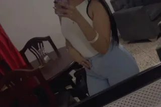 🙈💝 I'm available daddy here Re... - Image 3