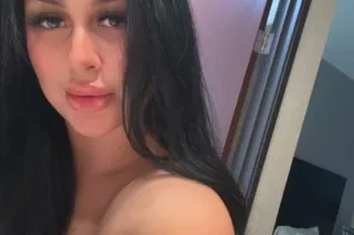 Soft Curves, Latina Sweet Temp... - Image 2