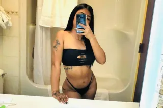 YOUR HOT GIRL WILLING TO FULFI... - Image 1