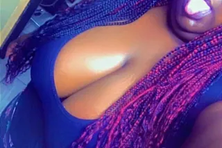 Come get this tight & WET puss... - Image 3