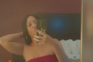 petite treat❤️❤️lets play❤️❤️i... - Image 2