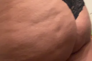 Humpday fun - Image 2