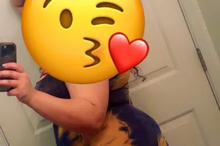 Looking to have some fun tonig... - Image 2