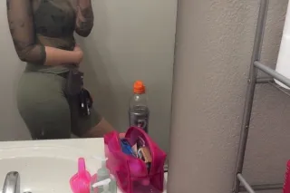 🌸 Small, Sexy & Full of Flavor... - Image 3