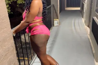 CHOOSE CHOCOLATE💋 - 25 - Image 1