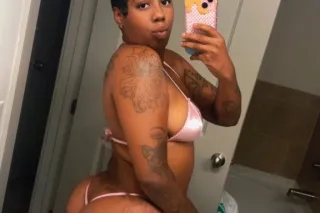 nunu baddie 💦here for a short ... - Image 1