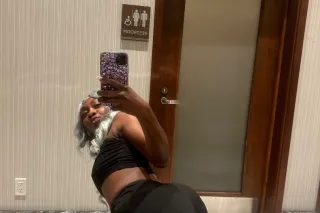 hey baby 😘 im out lets have fu... - Image 3