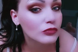 ❤‍🔥💋🩷🩷🩷 HUGE SPECIALS for toni... - Image 1