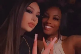 ✨2 Girls💋✨ I LOVE👅 TAKING COCK... - Image 2