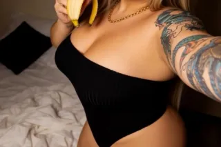 FAV blonde sluttt 💦 FREAKY vid... - Image 1